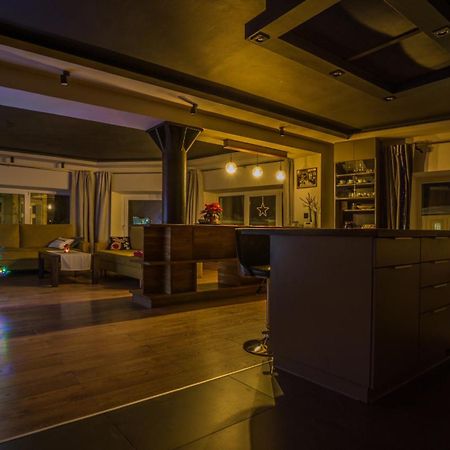 Uroczy Apartament Wita Stwosza Most Kłodzko Buitenkant foto